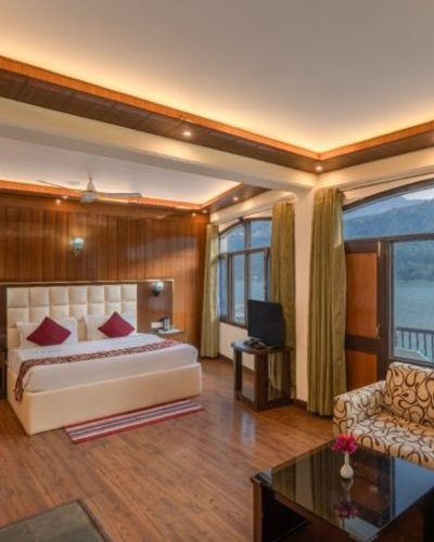 hot-spring-premium-room-1